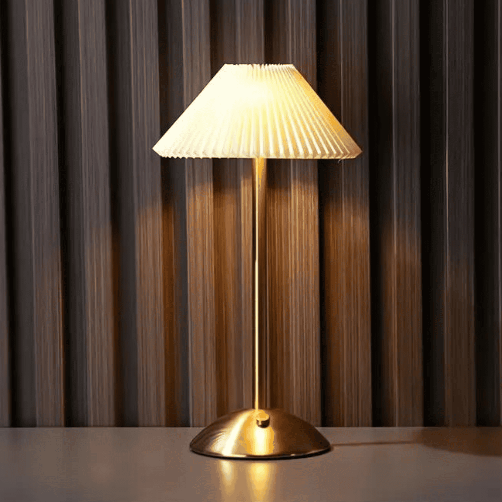 Elegante und tragbare Schreibtischlampe