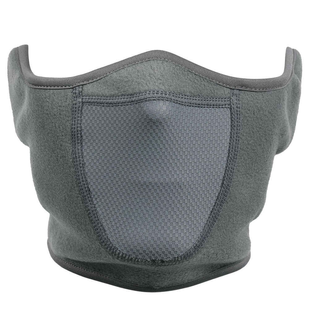 Warme Wintermaske und Thermoschicht