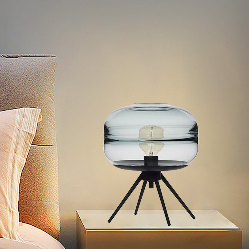 Lampe de table moderne à quatre pieds design