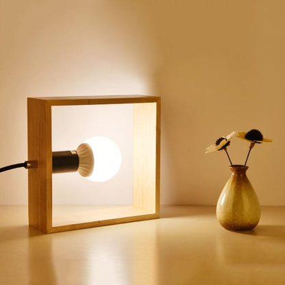 Lampe de table élégante en bois naturel