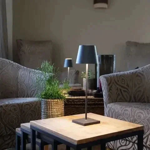 Lampe de table rechargeable sans fil à LED