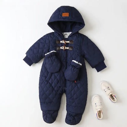 Weicher Baby-Overall aus Samt