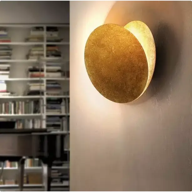 Applique murale design scandinave LED forme éclipse