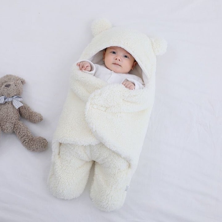 Nid d'ange polaire chaud pour emmaillotage bébé hiver